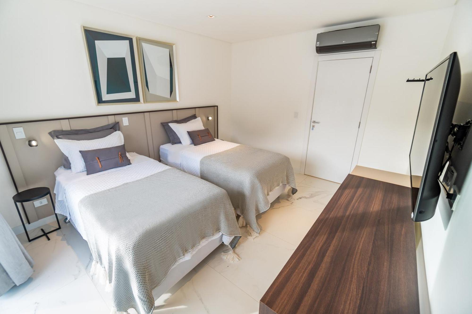 Villa Kamabre Luxury *